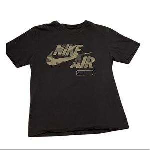 Nike men’s t-shirt